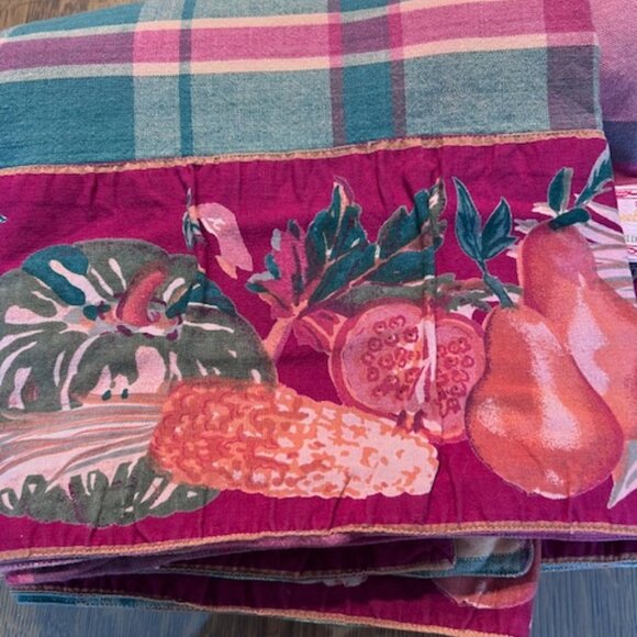 APRIL CORNELL 48 X 84 TABLECLOTH - Picture 1 of 2